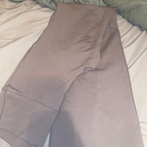 Flared yoga pants
